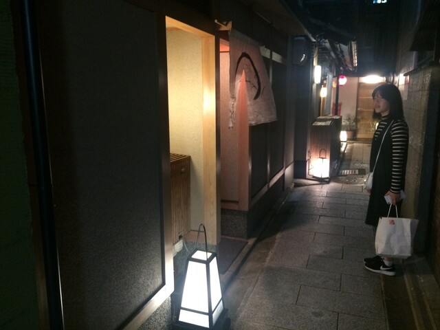 ハーブチキンつくねとトマトマヨソース、はまちどびんむしなど @ お茶屋けっぽう祇園堂屋