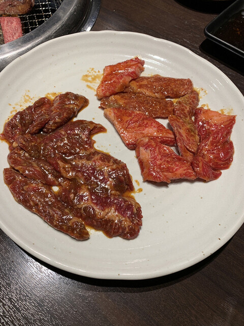 매우 합리적인 가격으로 맛있는 구이를 즐길 수 있는 가게입니다.