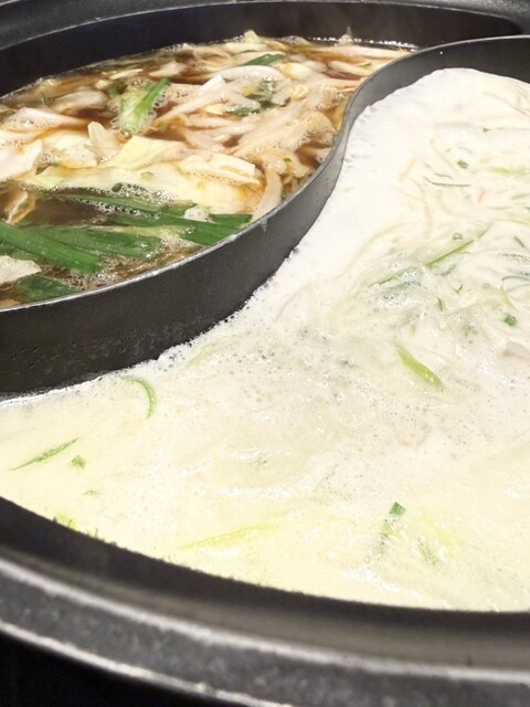 니롱과 클램차우다르 시작