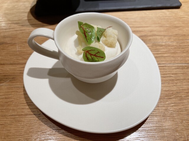 Shorter than "旬", fully enjoy the "瞬" of Kyoto's blessings. A restaurant featuring vegetables as the main focus: Plant Forward Kitchen.