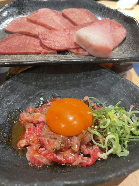 【데이트에 딱 맞는 단품 구이 육류 전문점】
