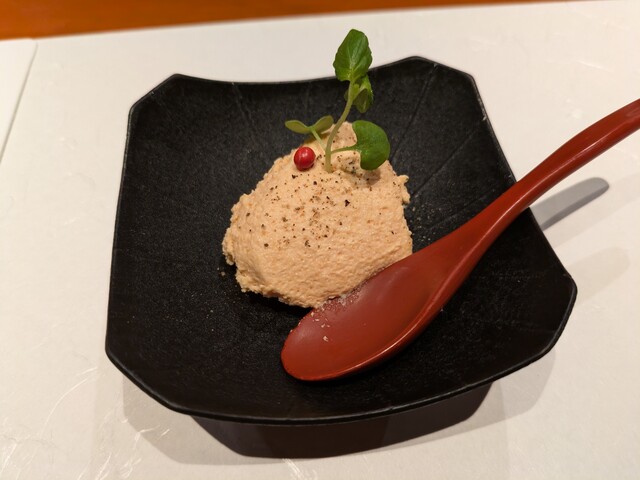 With springy fried tofu made from spring onions, I felt a sense of spring.