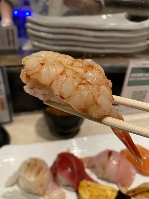 A huge selection of ingredients, top-quality sushi!