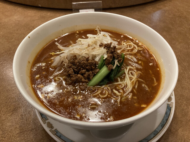 기간 한정 '담당면 치즈맛'은 꽤 괜찮은 한 잔이었습니다! 정식 메뉴보다 더 개성 있는 맛을 느낄 수 있었습니다.