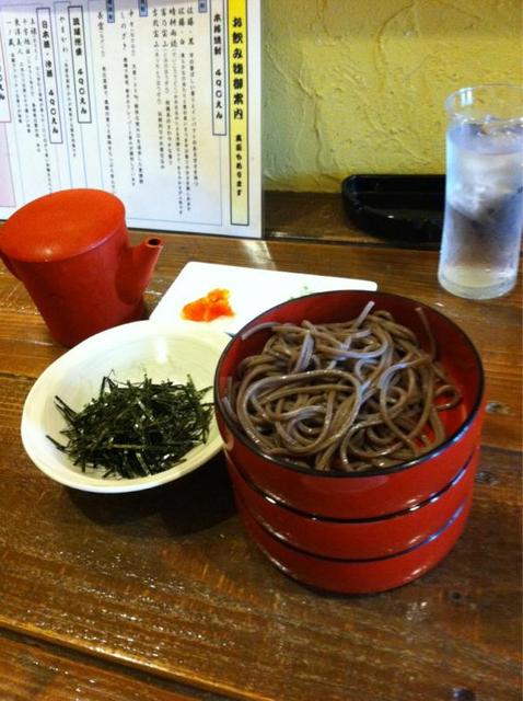 昼食に海ネズミ入りの寿司？絶対に見逃せない！【約10品限定】