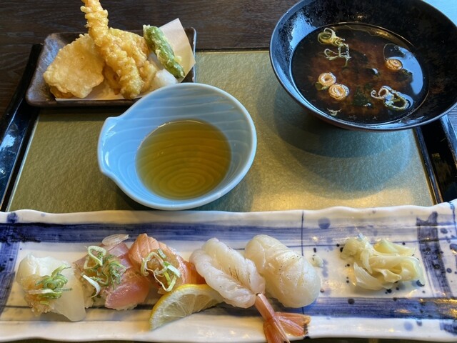 Lonely Gourmet Local Edition, Taking Advantage of the Autumn Sky for a Walk-Lunch☆