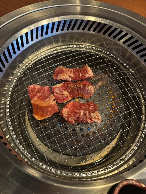 ❤️このレストランには、とても柔らかい肉がたくさん入っています❤️