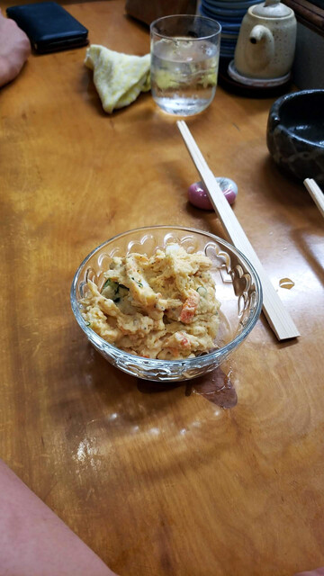 스시도 있어요. 그리고 포테사라도 있어요.