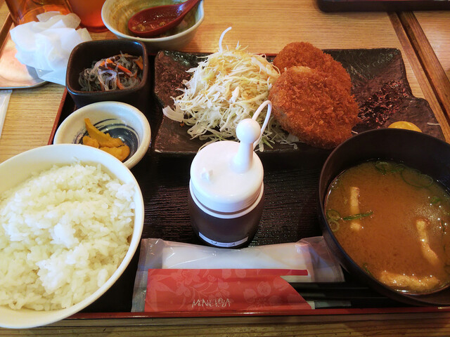 카레 식사 무료! 해산물 일본식 술집 점심(통카츠도 있어요) 《분담화》