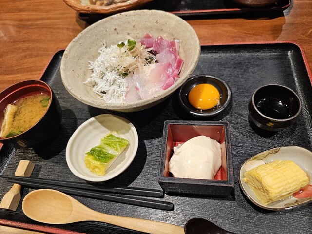 철저의 생선과 맛있는 오븐으로 조리된 밥☆
