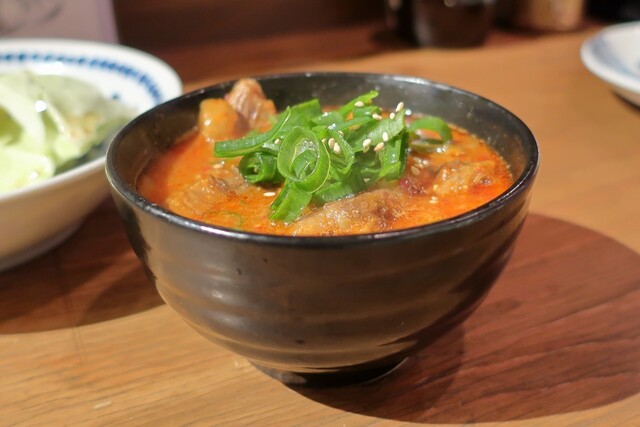 호르몬 조림 맛있어요!