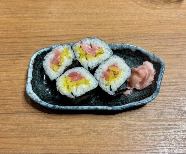 대기수산에서 저렴한 가격에 고급스러운 대구를 즐기며 술을 마시다 @천만교