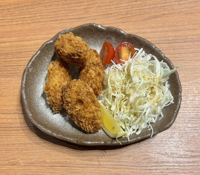 대기수산에서 저렴한 가격에 고급스러운 대구를 즐기며 술을 마시다 @천만교