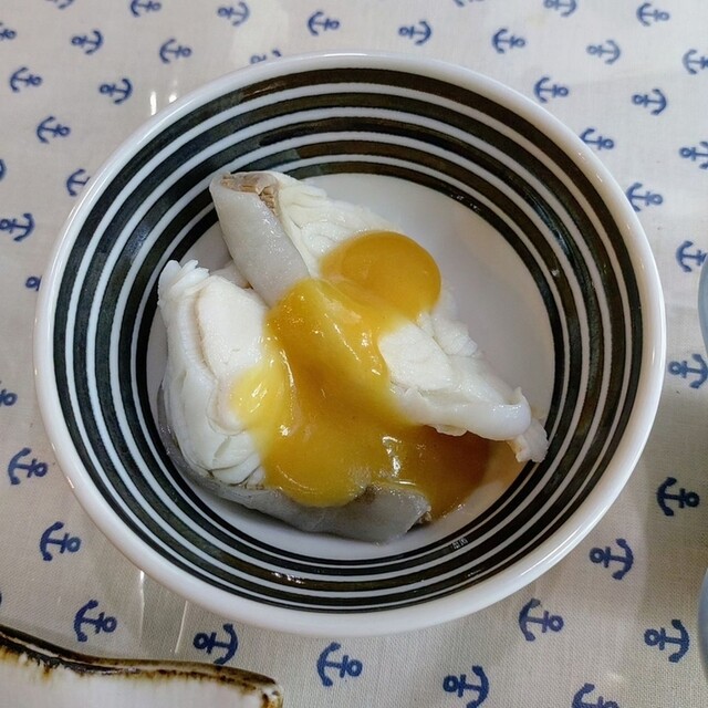 정기적으로 찾고 싶은 커피숍에서의 해산물 런치