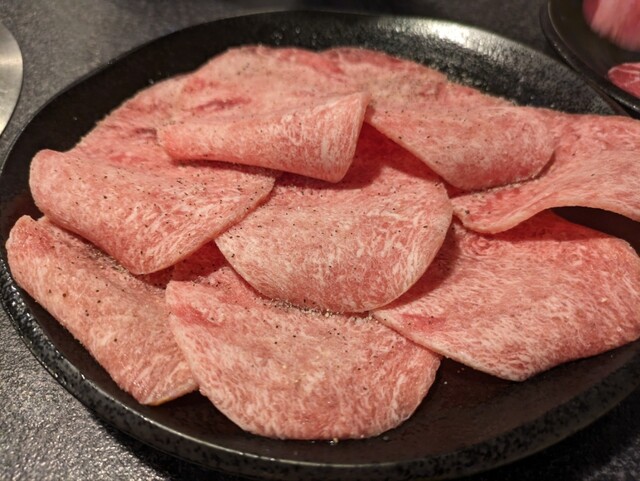 夫と息子と一緒に焼肉の極太で食事をしに行った。