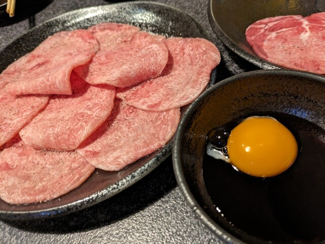 夫と息子と一緒に焼肉の極太で食事をしに行った。