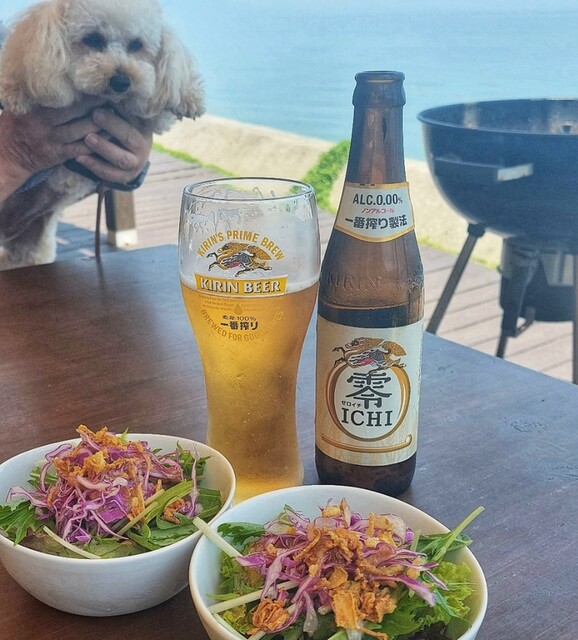 부드러운 파도 소리를 BGM으로, 아기처럼 BBQ를 즐기세요.