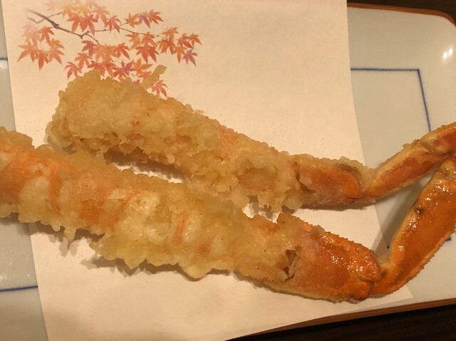 豊岡にあるKappou Kawamuraで、カニ料理を存分に楽しむ。