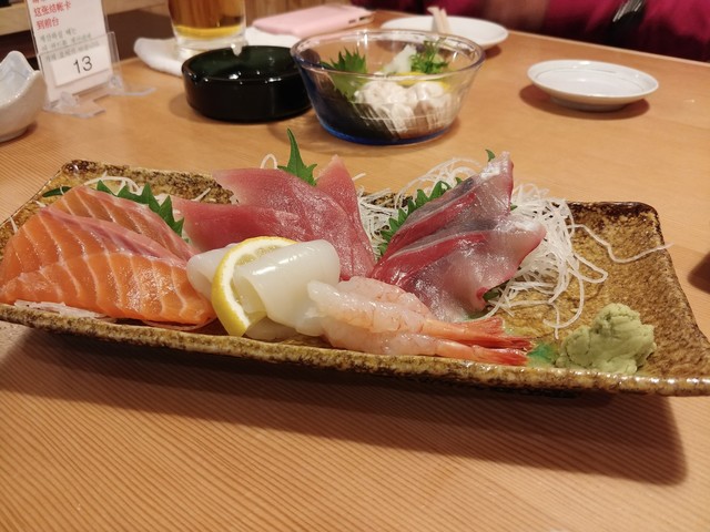 寿司居酒屋…标题所示,非常舒适且容易享受♪