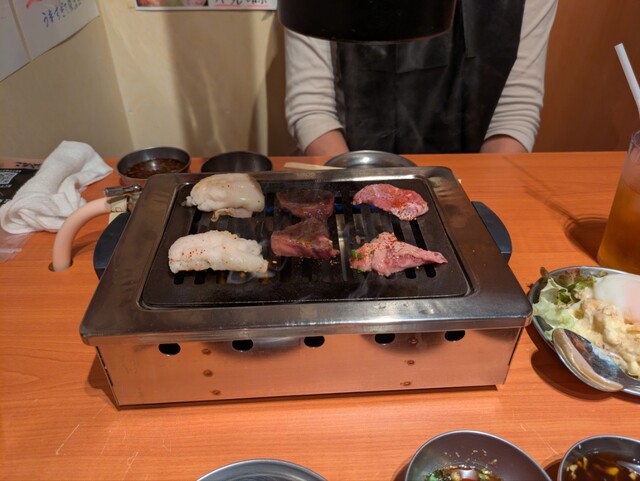 Basically, all kinds of meat were cooked here. It's really appreciated, and the meat was also delicious.
