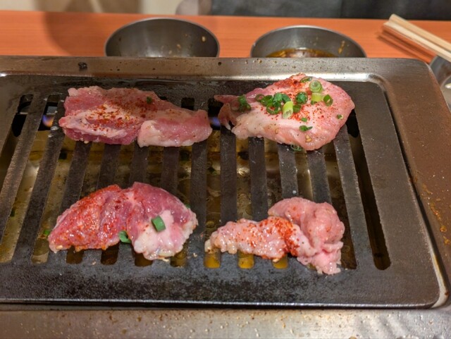 Basically, all kinds of meat were cooked here. It's really appreciated, and the meat was also delicious.