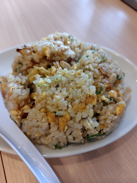 ハーフチャンラーメン付きの拡張ランチメニュー!