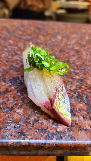 若大将の心意気が際立っています。