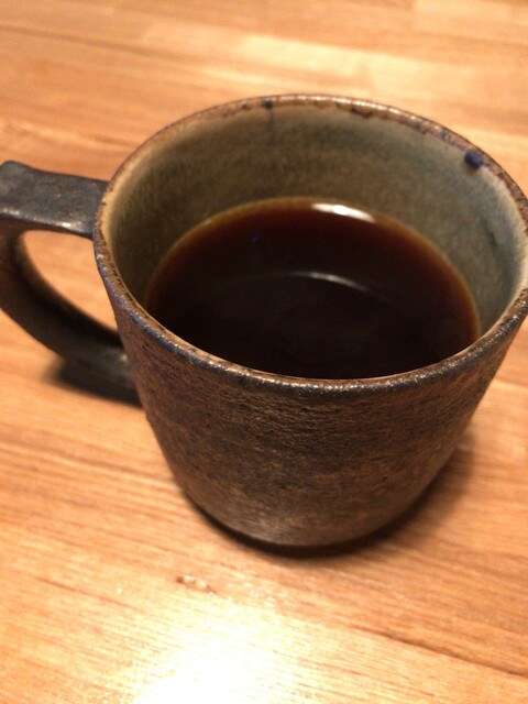 アイスコーヒーと今日のホットサンドイッチ