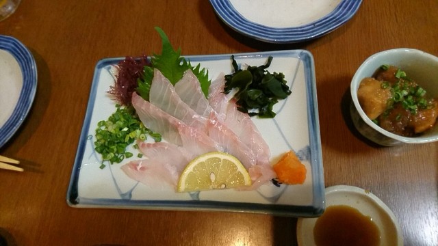 남후쿠오카에 있는 맛있는 스시를 먹으러 갔습니다.