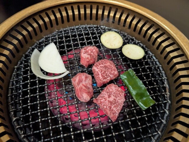 꽤 괜찮은데, 구름이 가시지 않는 점심!