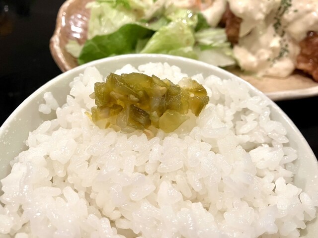 【3日本風チキンナンバンセット】ミックスユースビル内でのランチや日中の飲食に最適です。