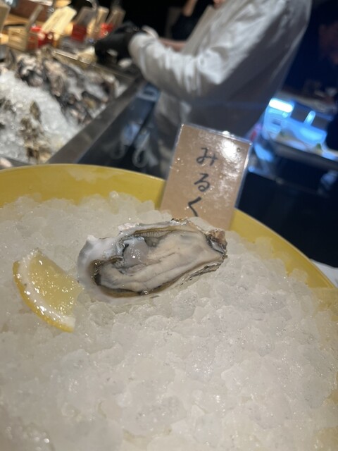 【福岡での警備任務中に現れた、最高の和食店「オイスター酒場！」】